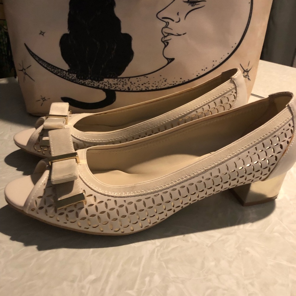 Vintage Style Open Toe Heels CLOSET CLEAR OUT
